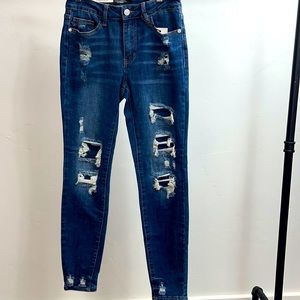 Judy Blue Patched Skinny Jeans